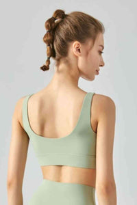 Breathable Zip-Up Sports Bra