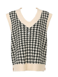 Houndstooth V-Neck Sweater Vet